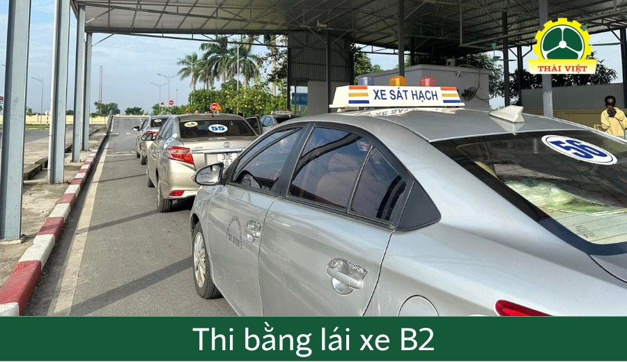 Thi bằng lái xe b2