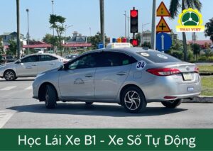 Học lái xe B1: Đăng ký, điều kiện, cách học và thi bằng lái B1